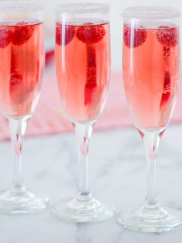 Rosé Cocktail w. Raspberries