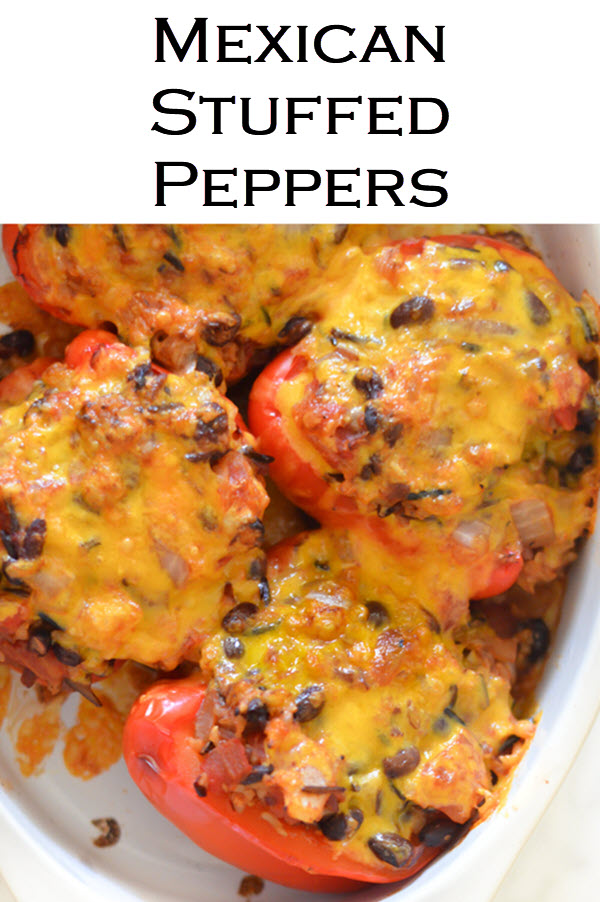 Homemade Mexican Stuffed Peppers with Rice. Vegetarian Mexican dinner recipe with wild rice. #LMrecipes #fajitas #mexicanfood #tacotuesday #dinner #dinnerideas #foodblog #foodblogger