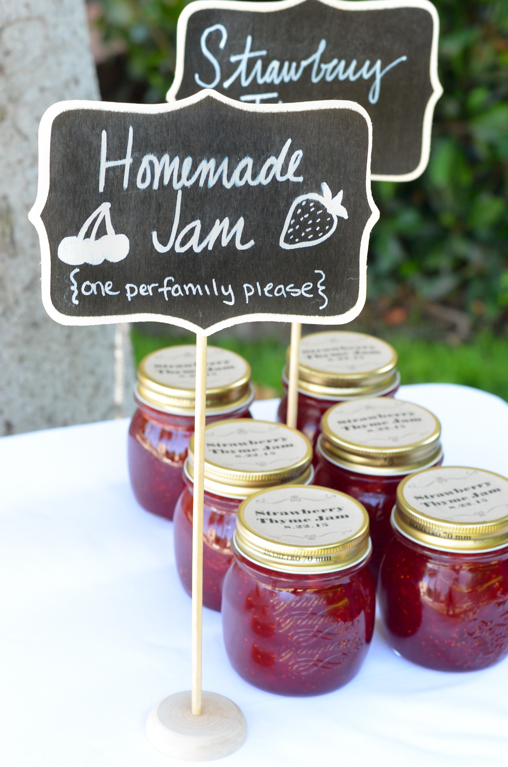 Strawberry Thyme Jam | Homemade Wedding Favors