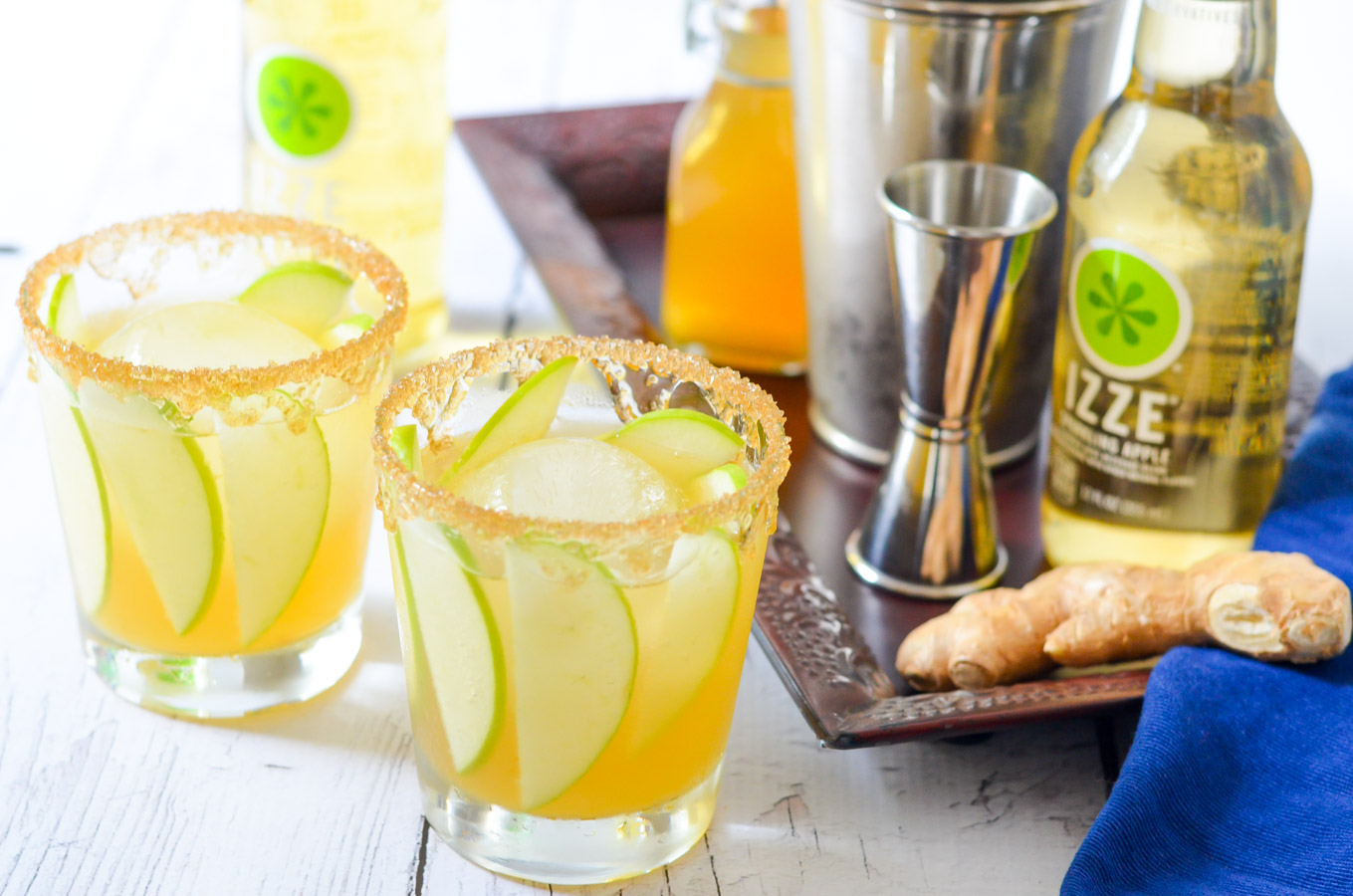 Apple Whiskey Cocktail Recipe