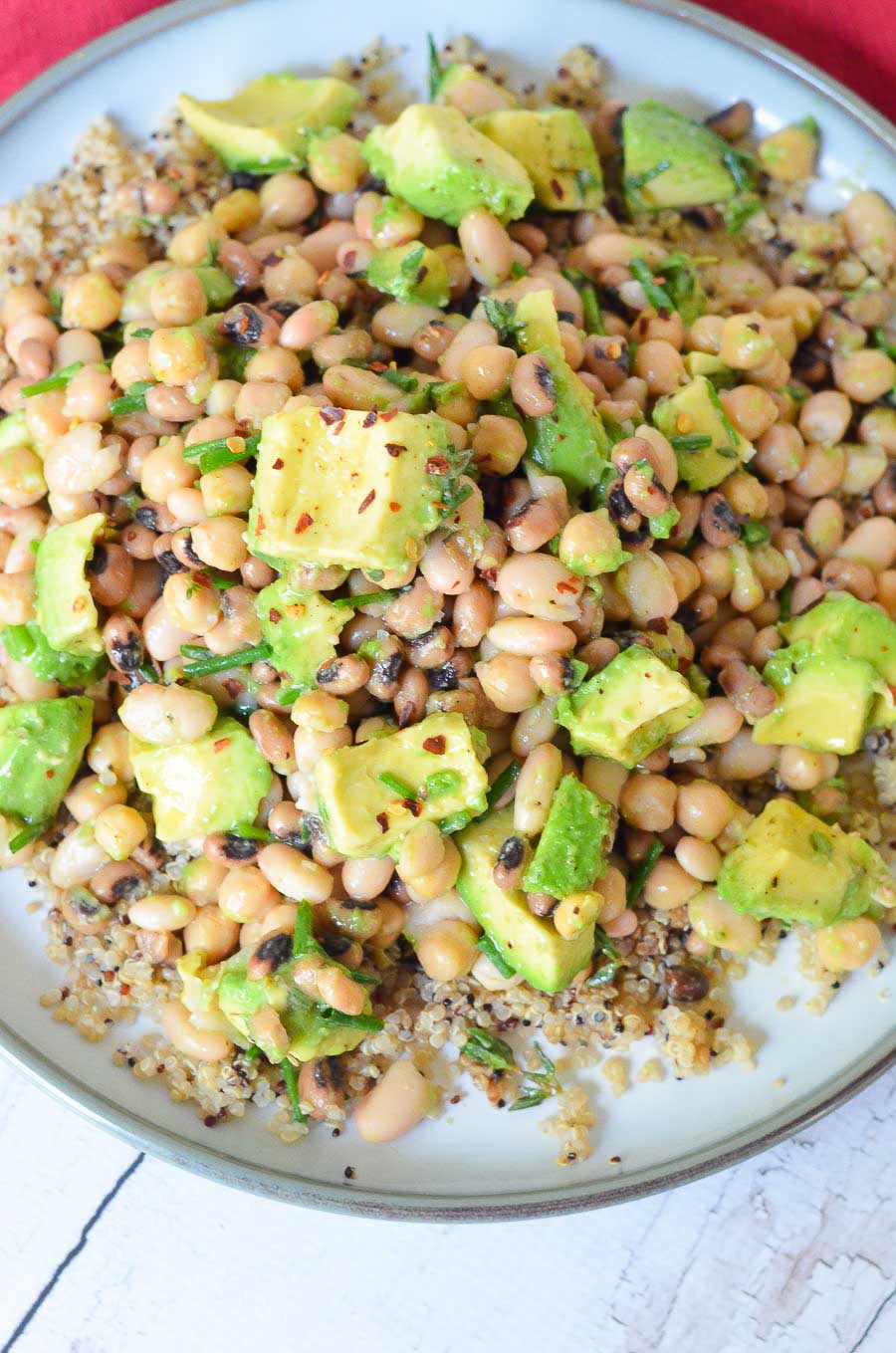 avocado chickpea salad