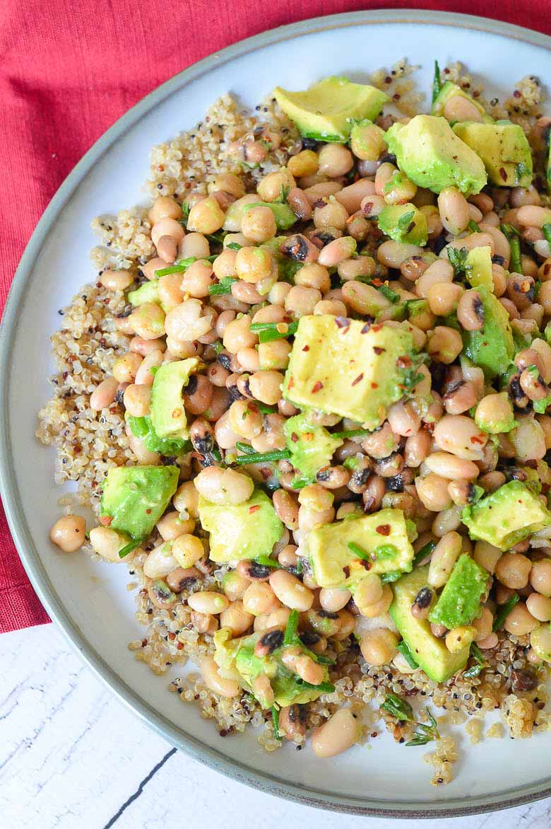 AVOCADO CHICKPEA SALAD