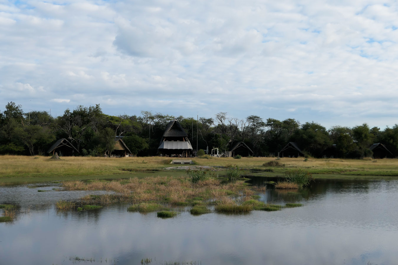 Where to Stay in Hwange National Park - The Hide Photo Review