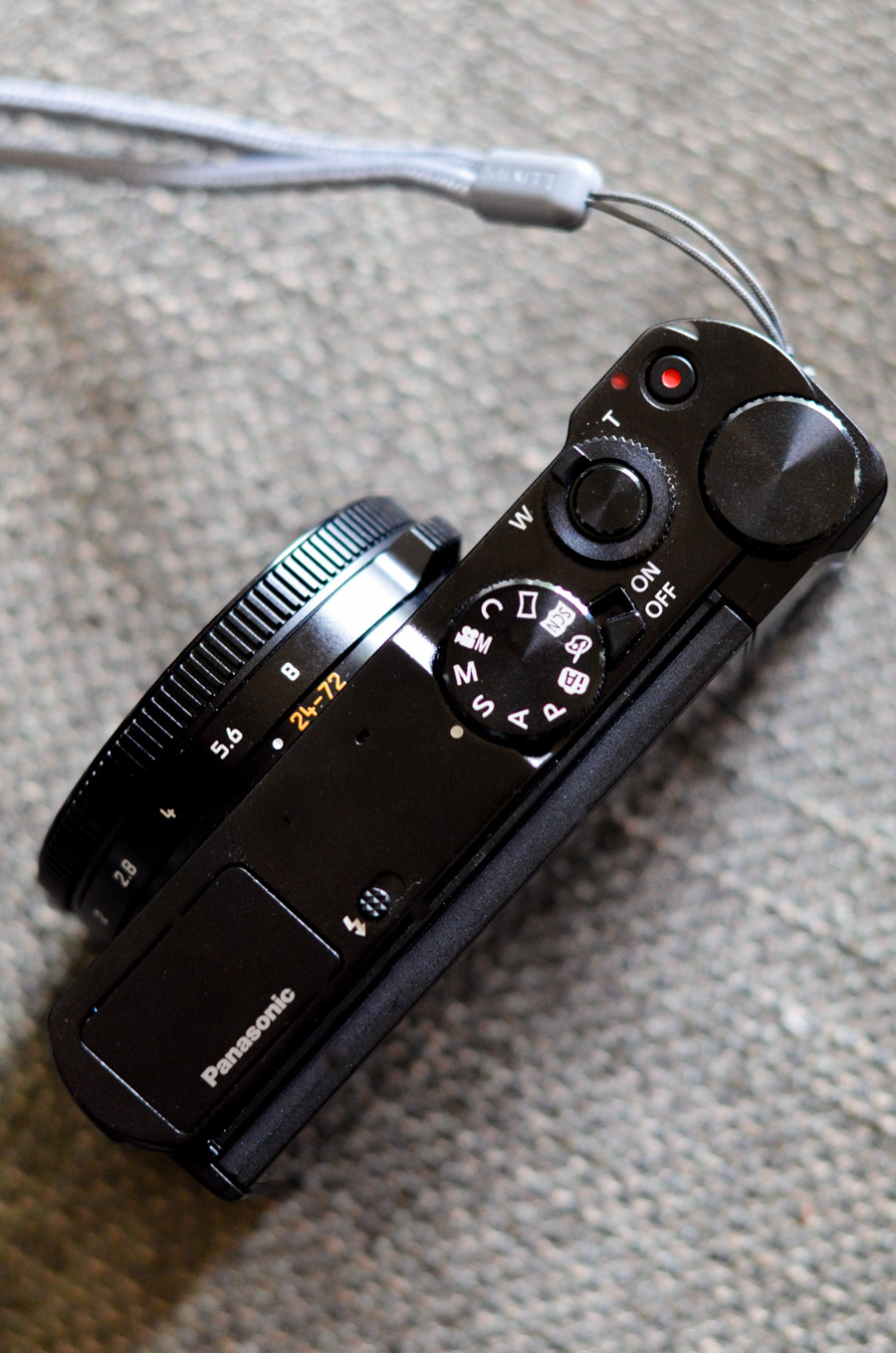 Best Point + Shoot Camera Panasonic Lumix-LX10 Review