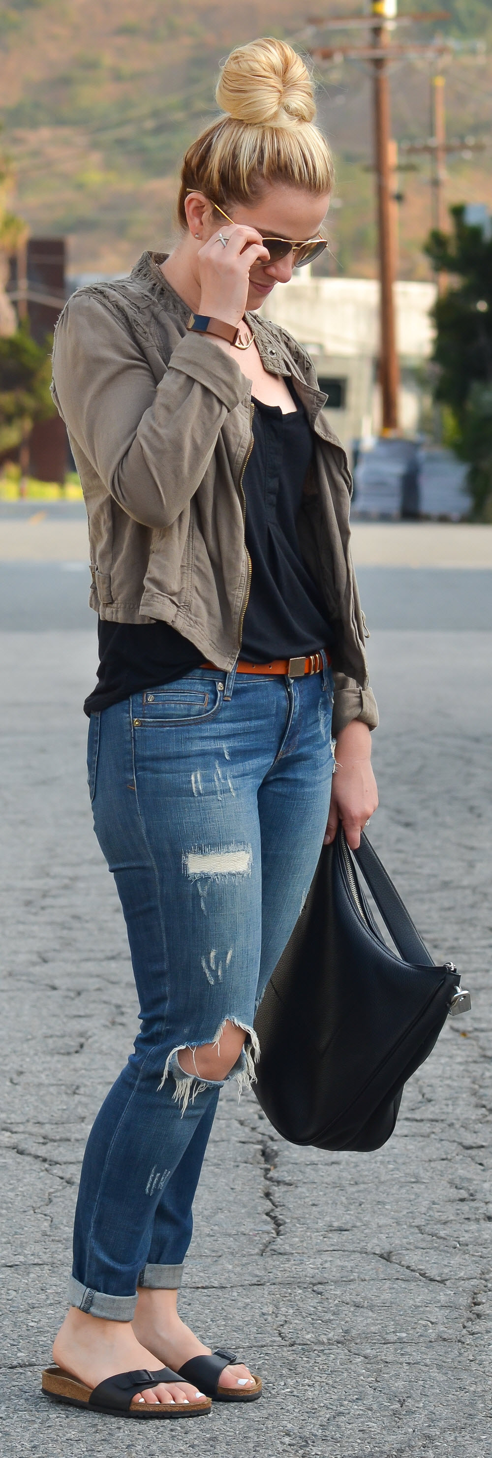 Birkenstocks + Jeans - Chic Birkenstocks Outfit Ideas for Women-