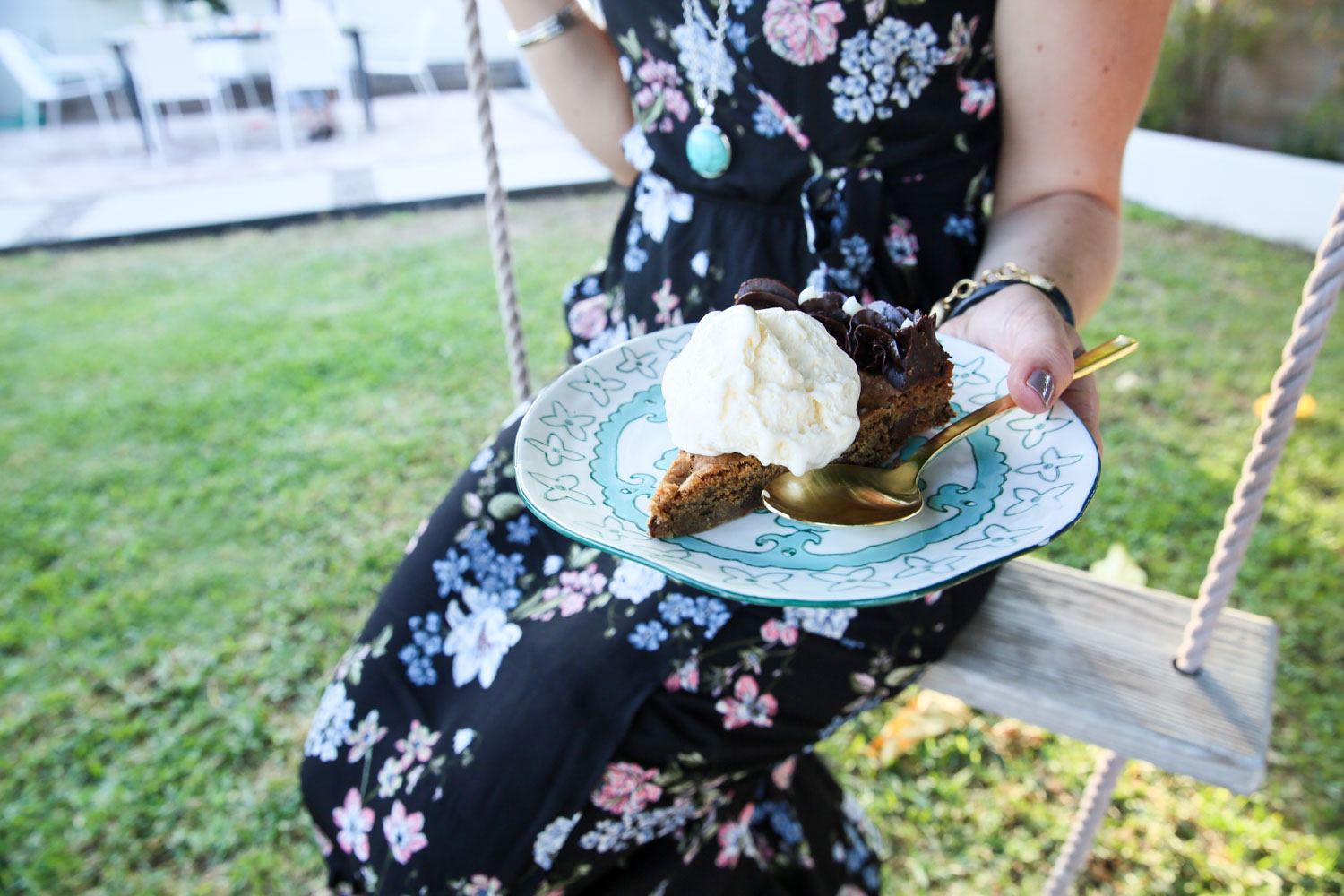 Easy, Late Summer Dinner Party Menu, Setup Tips w Make-Ahead Recipes