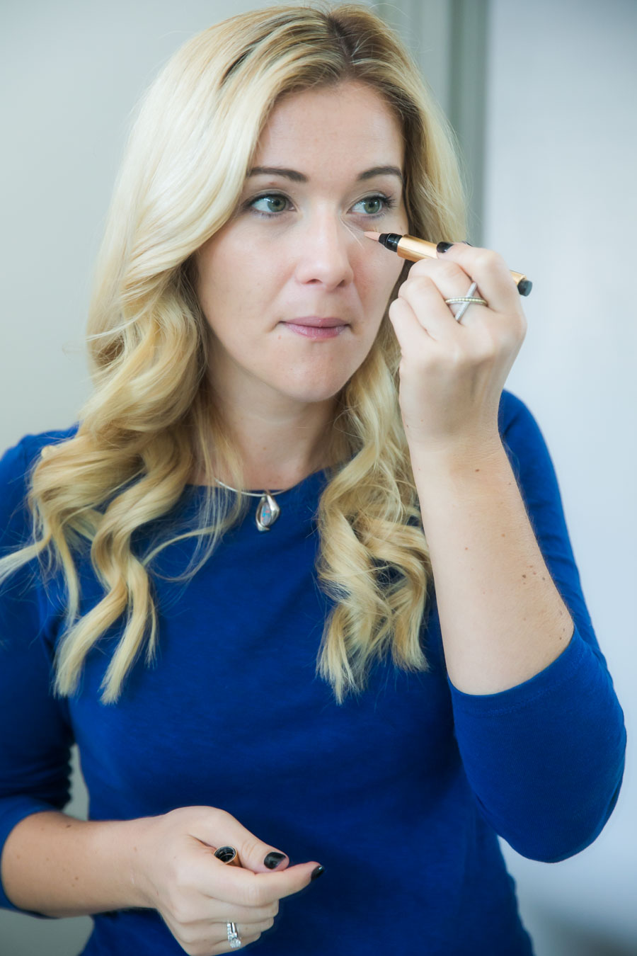 How to Brighten Under Eyes - Step by Step Eye Makeup Tutorial