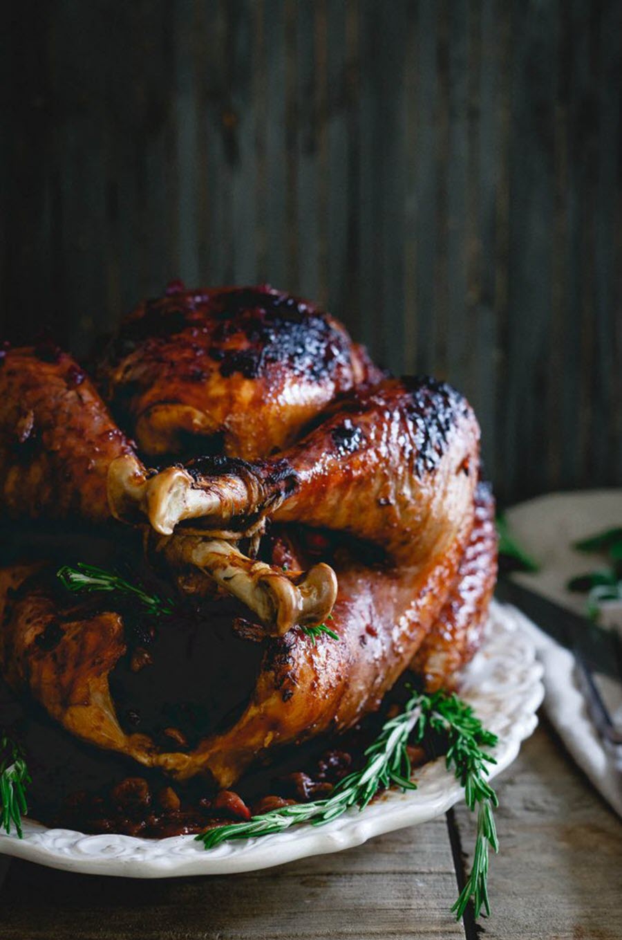 Holiday Christmas Wine Pairings for Every Meal - What wine goes with Turkey