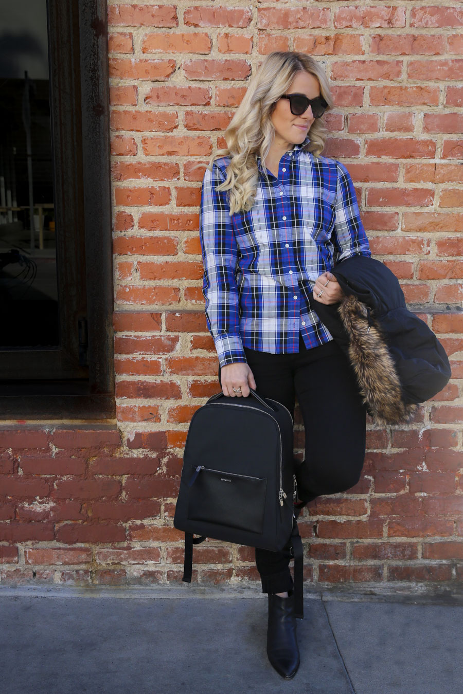 Backpack Outfits for Stylish Women - Plaid Shirt + Vest