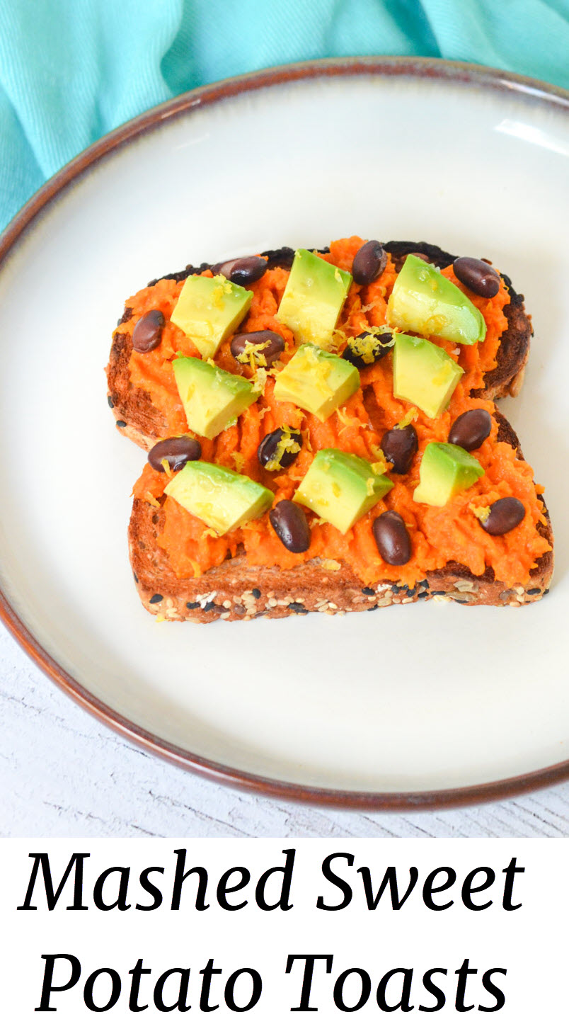 Mashed Sweet Potato Toast Toppings Ideas including sweet and savory options. Avocado and black beans to apples and honey. #healthy #lmrecipes #healthyrecipe #healhtylunch #sweetpotatoes #snacks #vegetarian #lunch