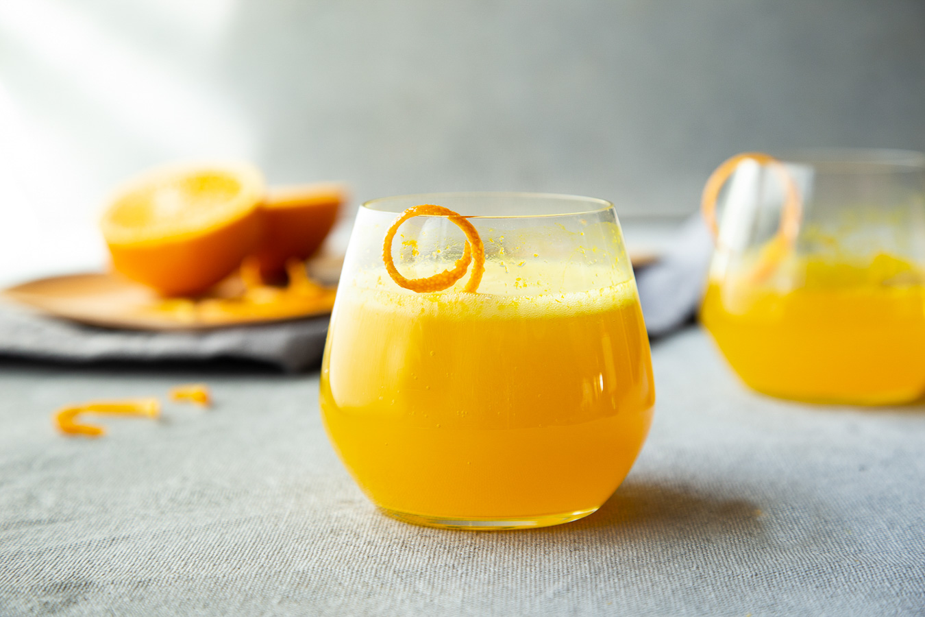 Turmeric Cocktail Recipe - Turmeric Orange Spritzer
