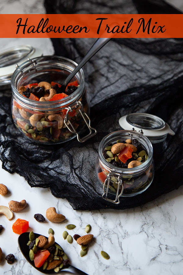 Halloween Trail Mix - Healthy Halloween Snack Recipe. A great black and orange appetizer, snack, or <a href=