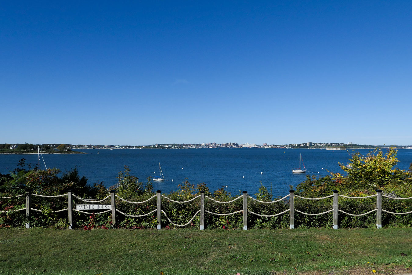 Peaks Island Travel Guide - What to Do in Maine