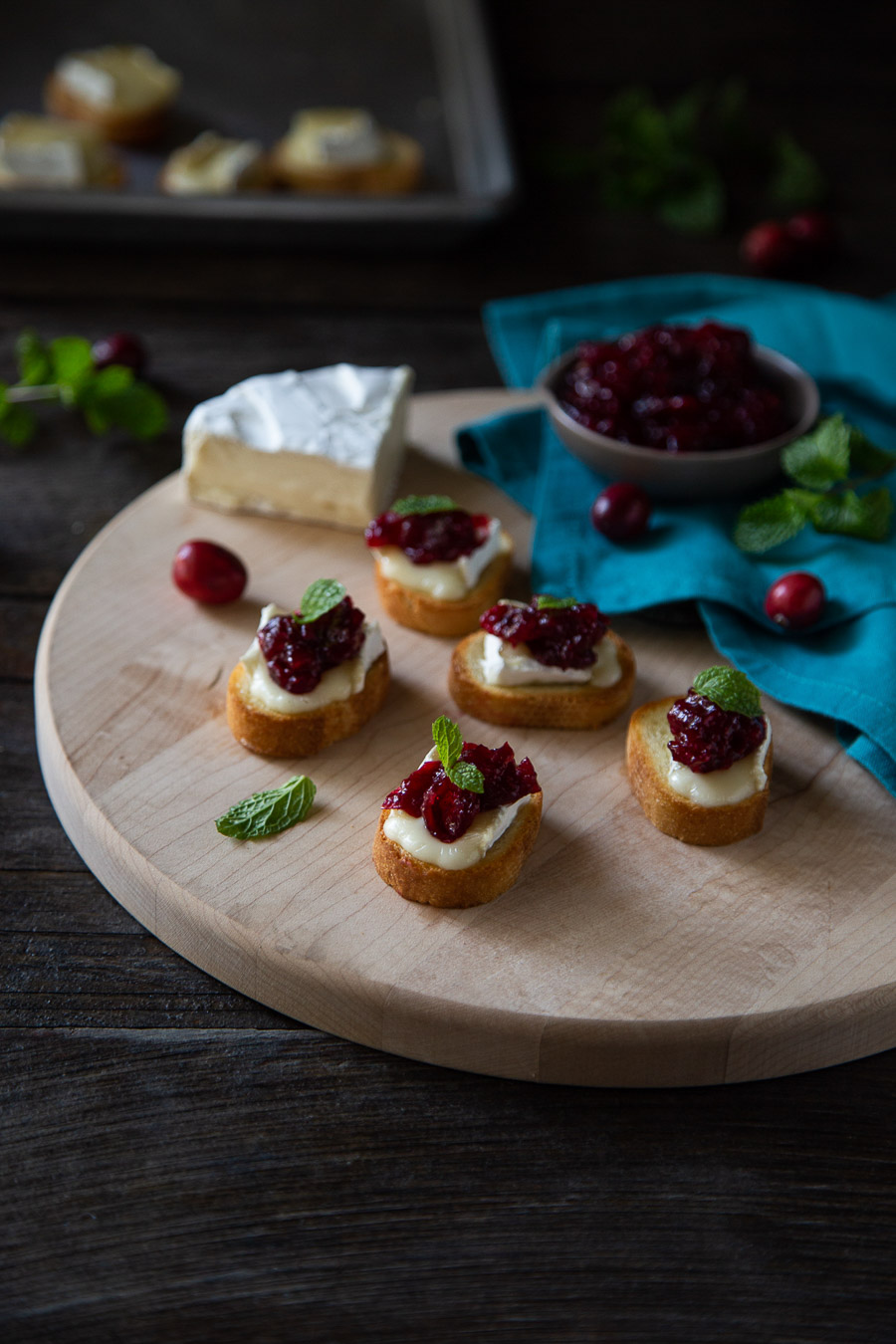 Brie Cranberry Appetizers - Crostini Thanksgiving Appetizer