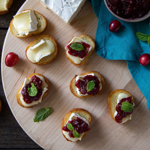 Brie Cranberry Appetizers - Crostini Thanksgiving Appetizer