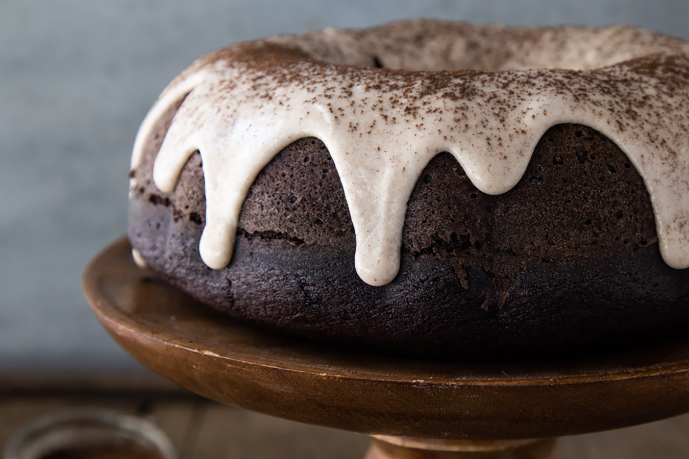 Chocolate Bundt Cake {Using Cake Mix!} - The Seasoned Mom