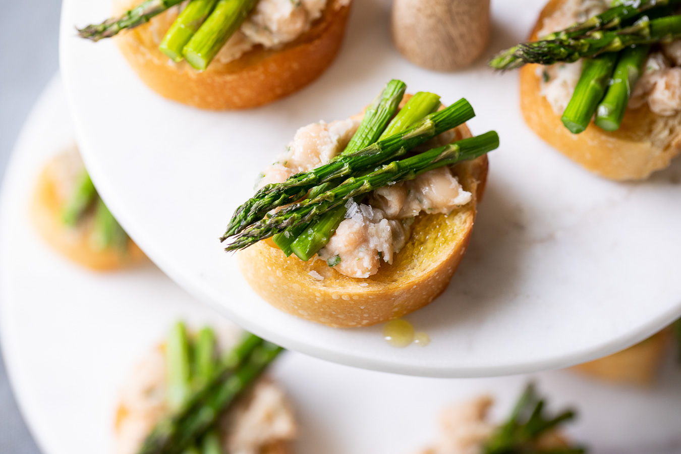 Cold Asparagus Appetizer - Asparagus Crostini