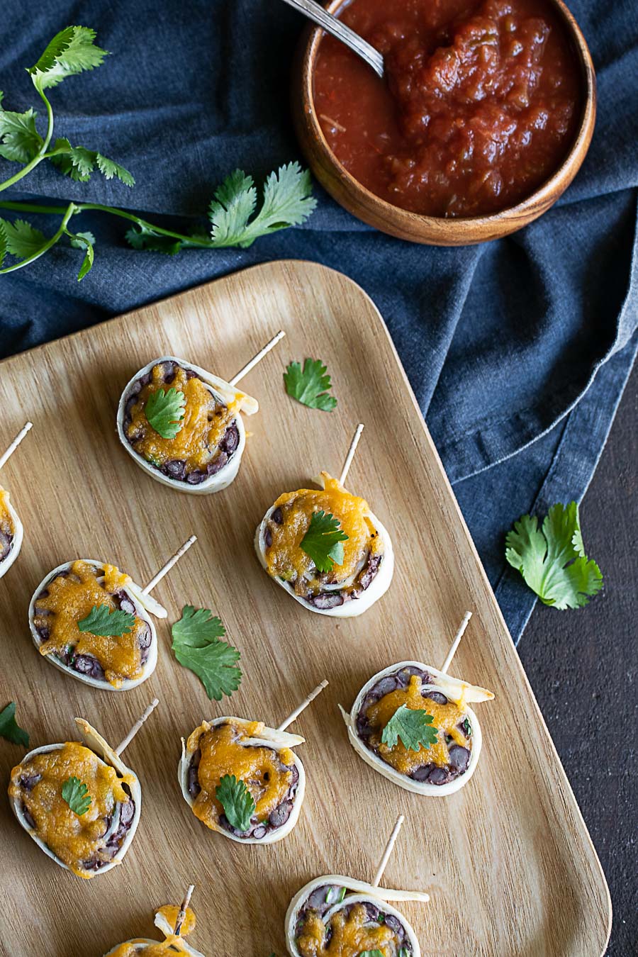 Mexican Pinwheels - Mexican Roll Ups with Black Beans - Vegetarian, Cold Mexican Appetizer