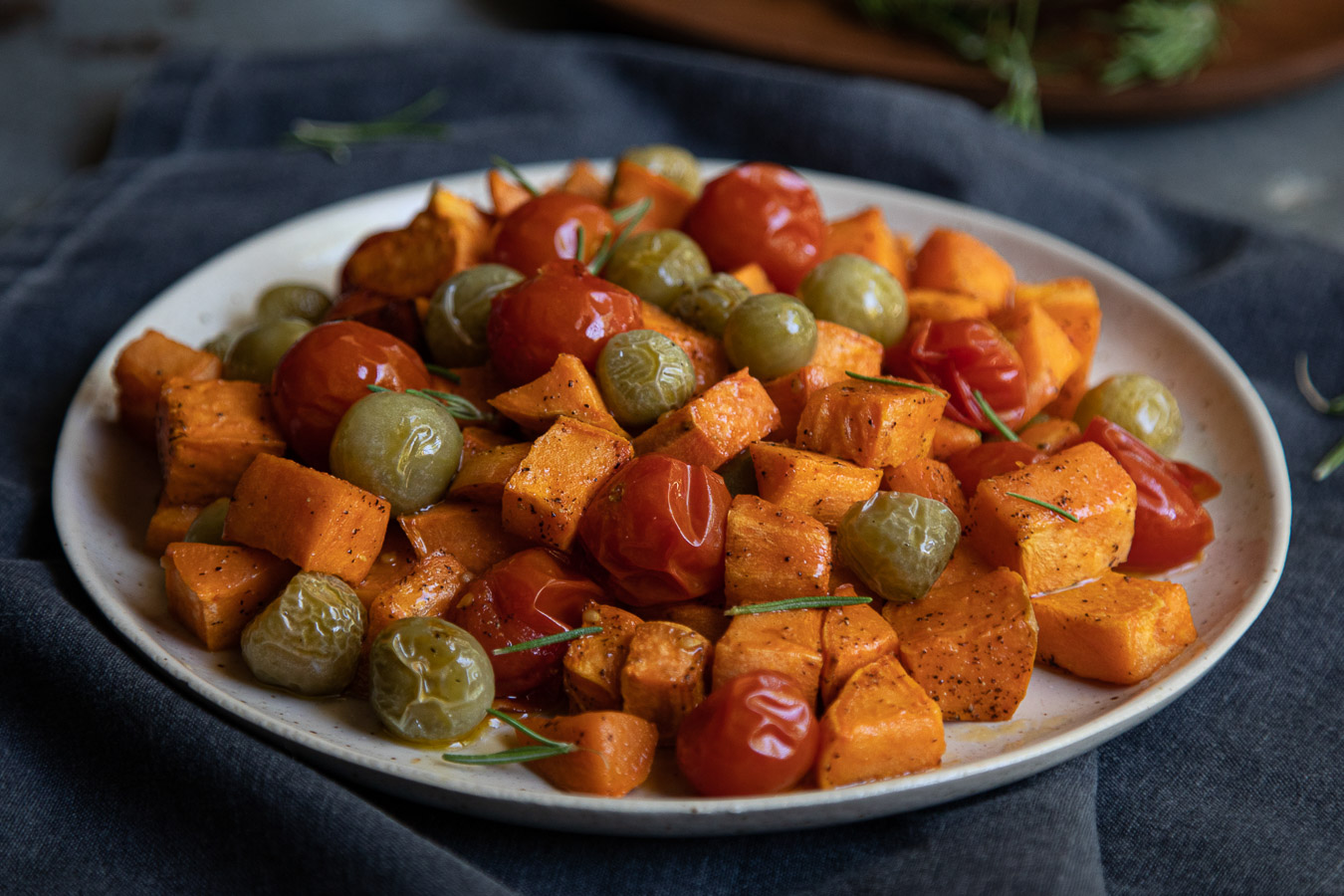 roasted tomato salad
