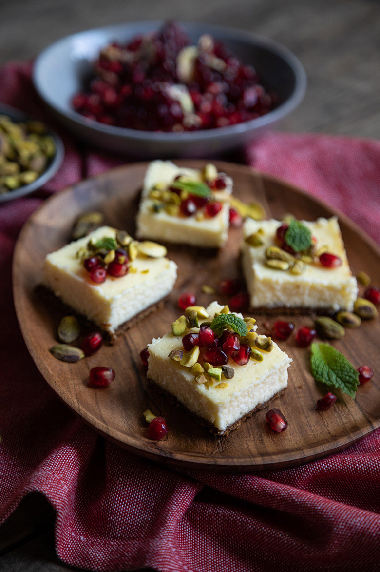 Gingerbread Cheesecake Crust Bars