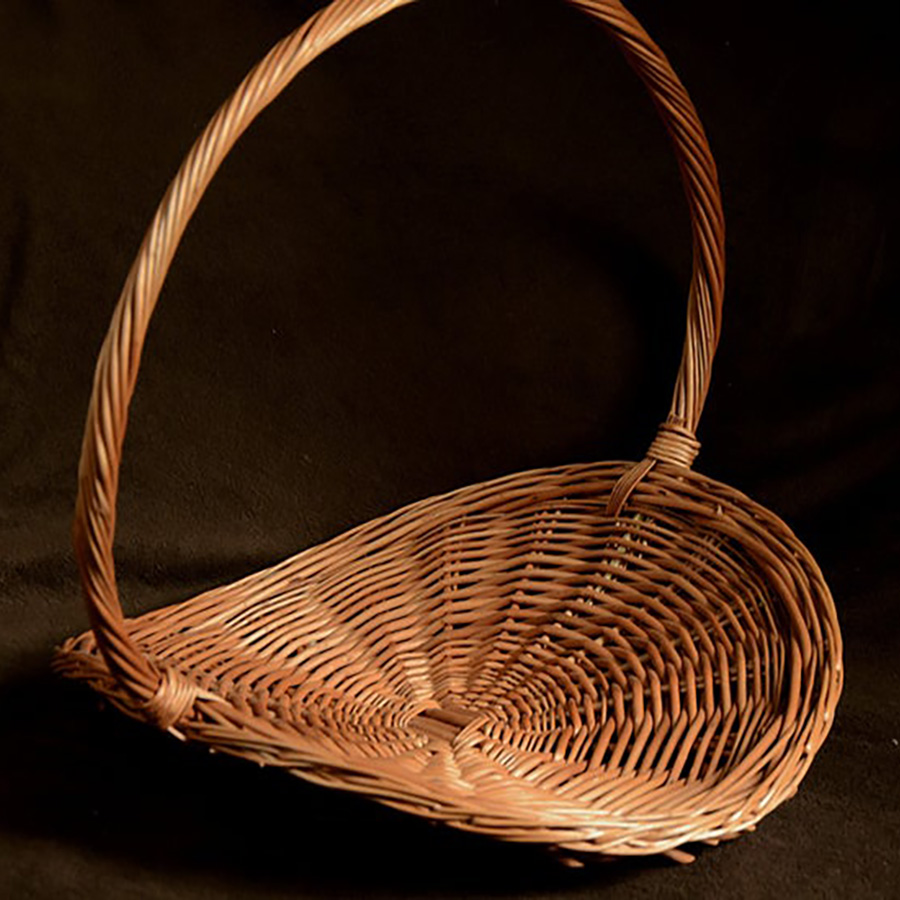 Flat Wicker Basket for Gardening