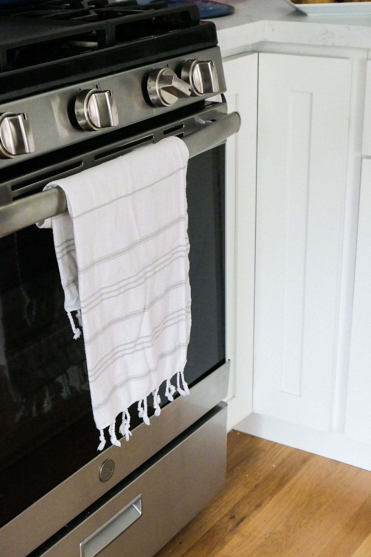 Dish Towel on Oven - How to Stop Using Paper Towels - Paper Towel Alternatives