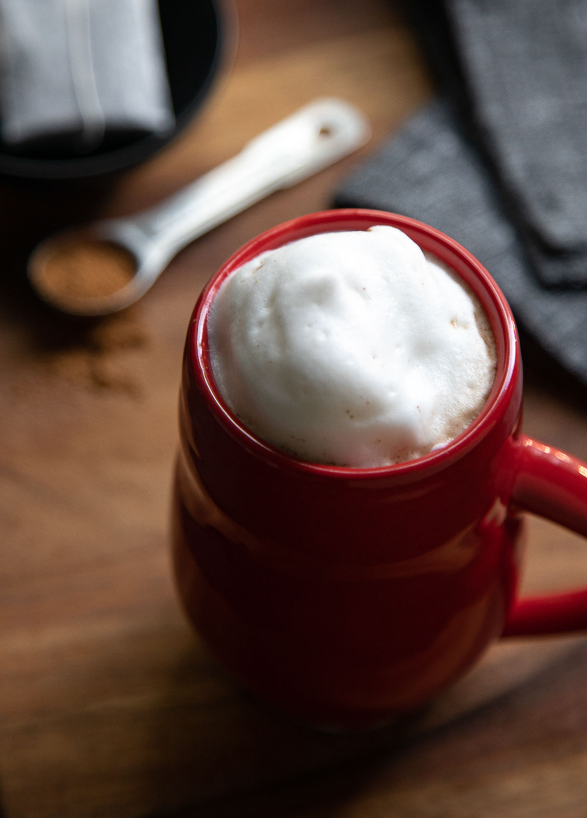 5 Spice Tea Latte in Red Mug w. Foam