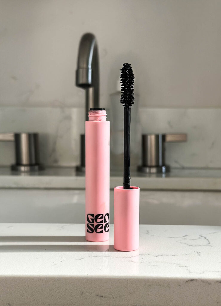 GEN SEE Clean Mascara Review-Gen See mascara wand and tube on counter