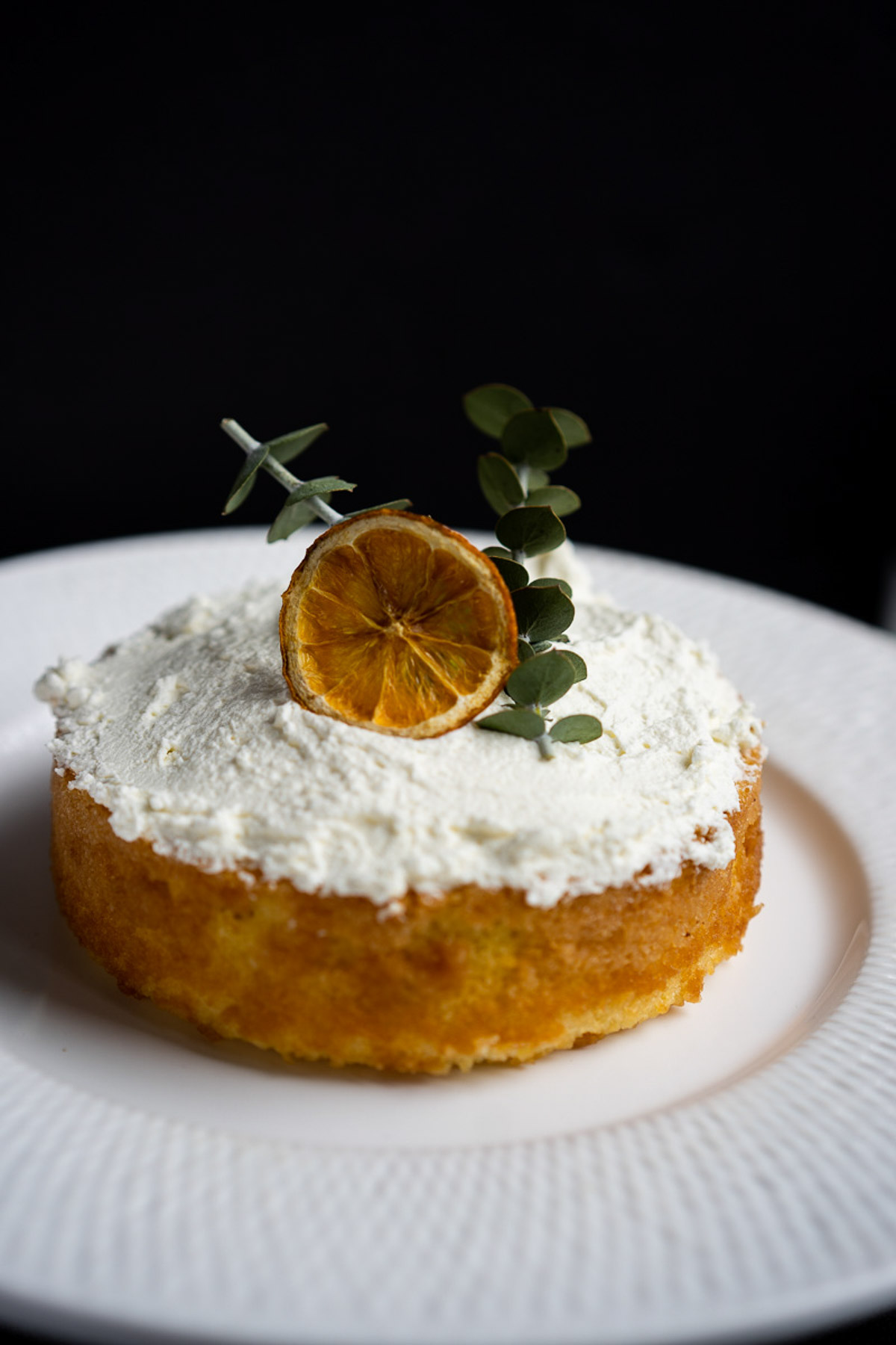 Natural Christmas Cake Decorations - Dried Orange Slices and Eucalyptus