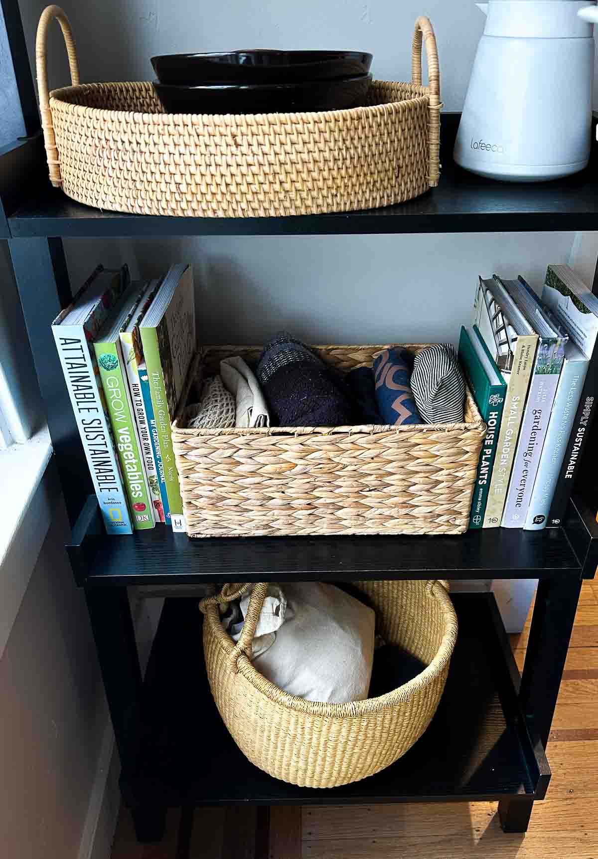 How to Store Reusable Bags - fold them