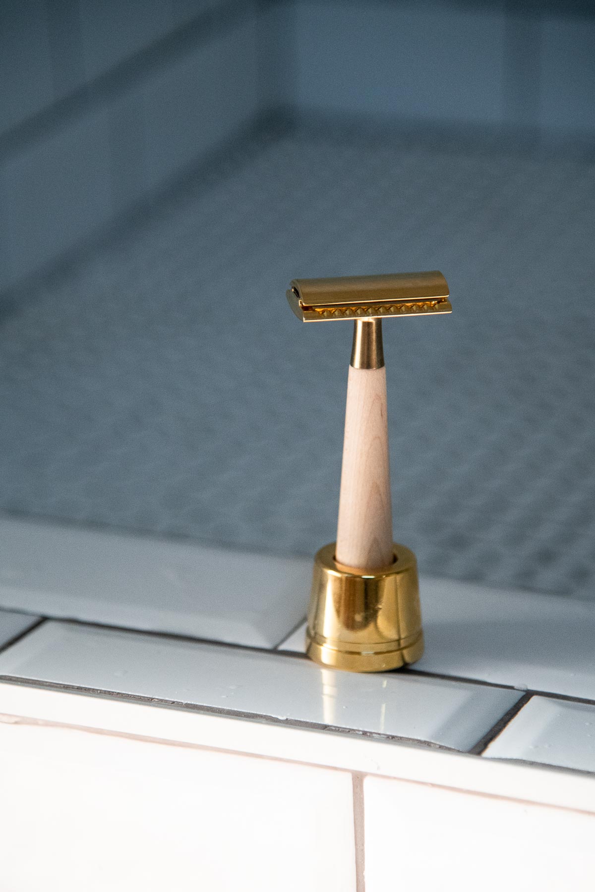 sustainable bathroom swaps WLDOHO Safety Razor in Stand