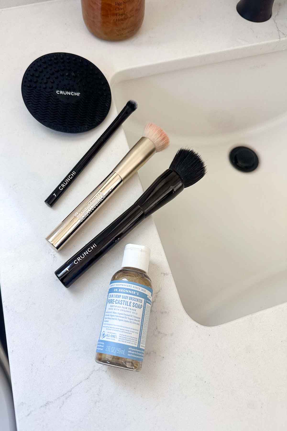 How To Clean Makeup Brushes
