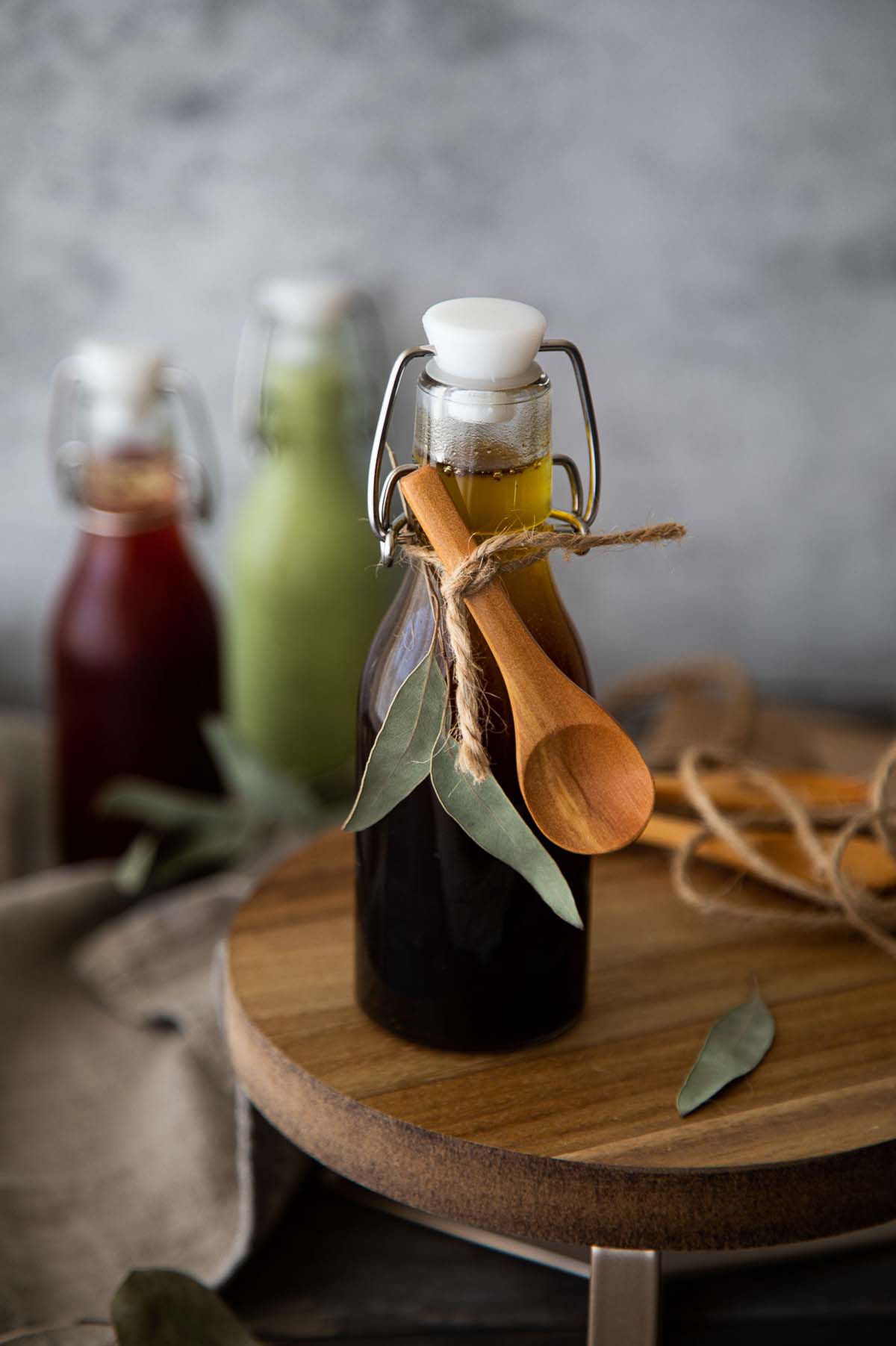 DIY Holiday Gift: Balsamic Salad Dressing