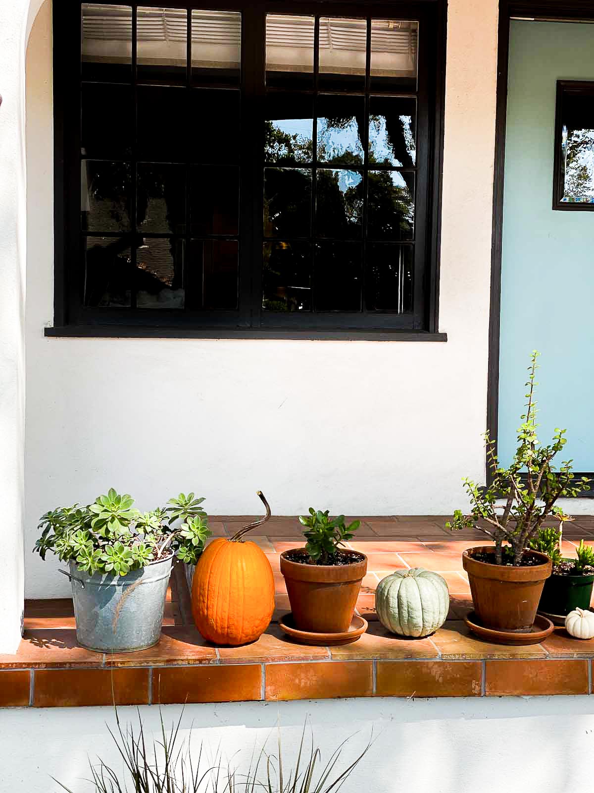 Natural Front Porch Halloween Decor