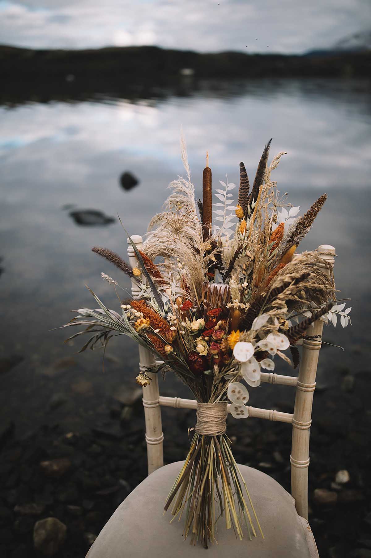 Dried flower decoration sales