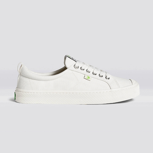 Cariuma - Off-White Canvas organic shoes