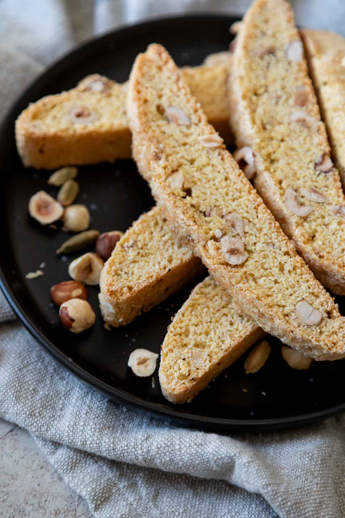 Crunchy Cardamom Cookies