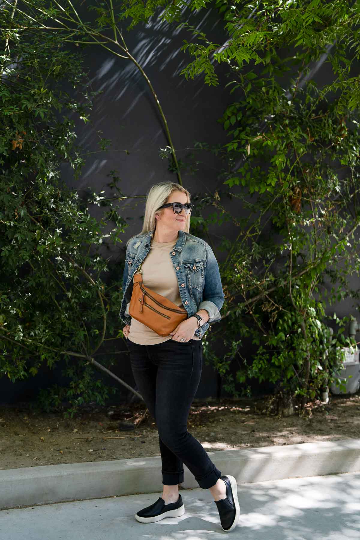 Black Jeans with Blue Jean Jacket Outfit