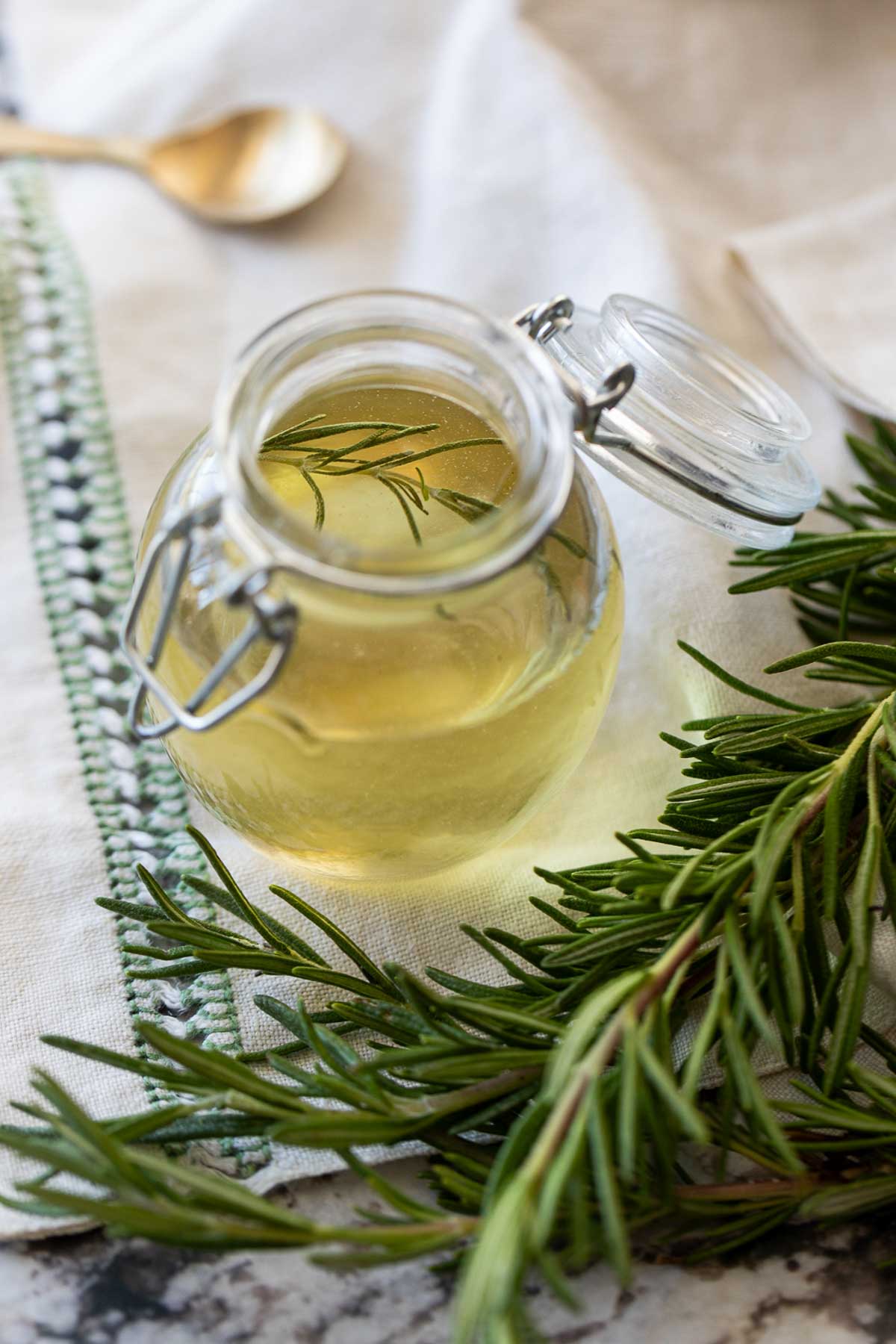 How to Store Simple Syrup