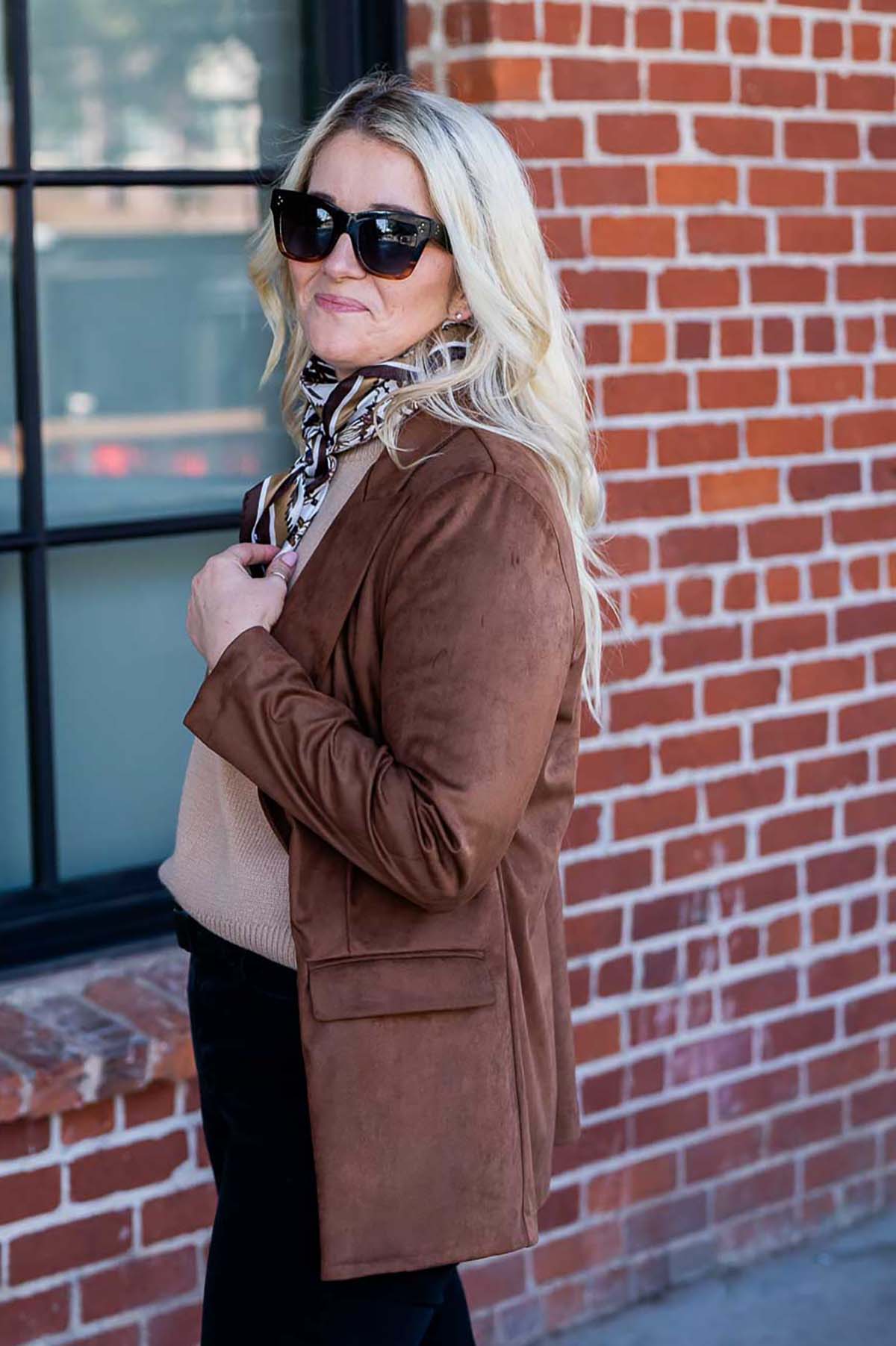 Brown Blazer to Wear with Black Jeans