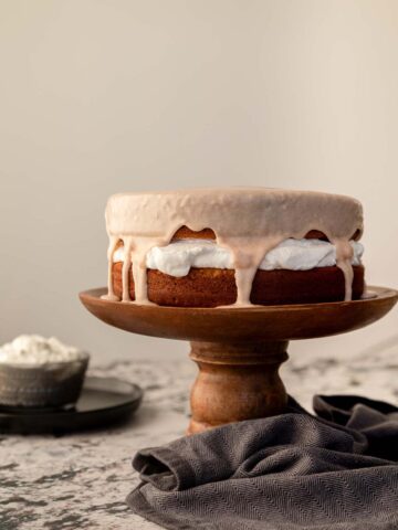 Pumpkin Cake for Thanksgiving