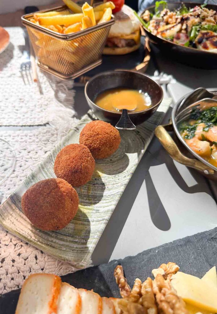 Things to Do in Lisbon - Where to Eat
