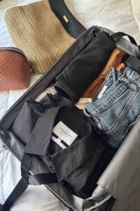 How to Pack Lightly