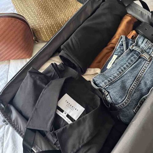 How to Pack Lightly