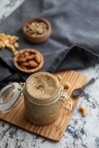 How to Make Homemade Peanut Butter