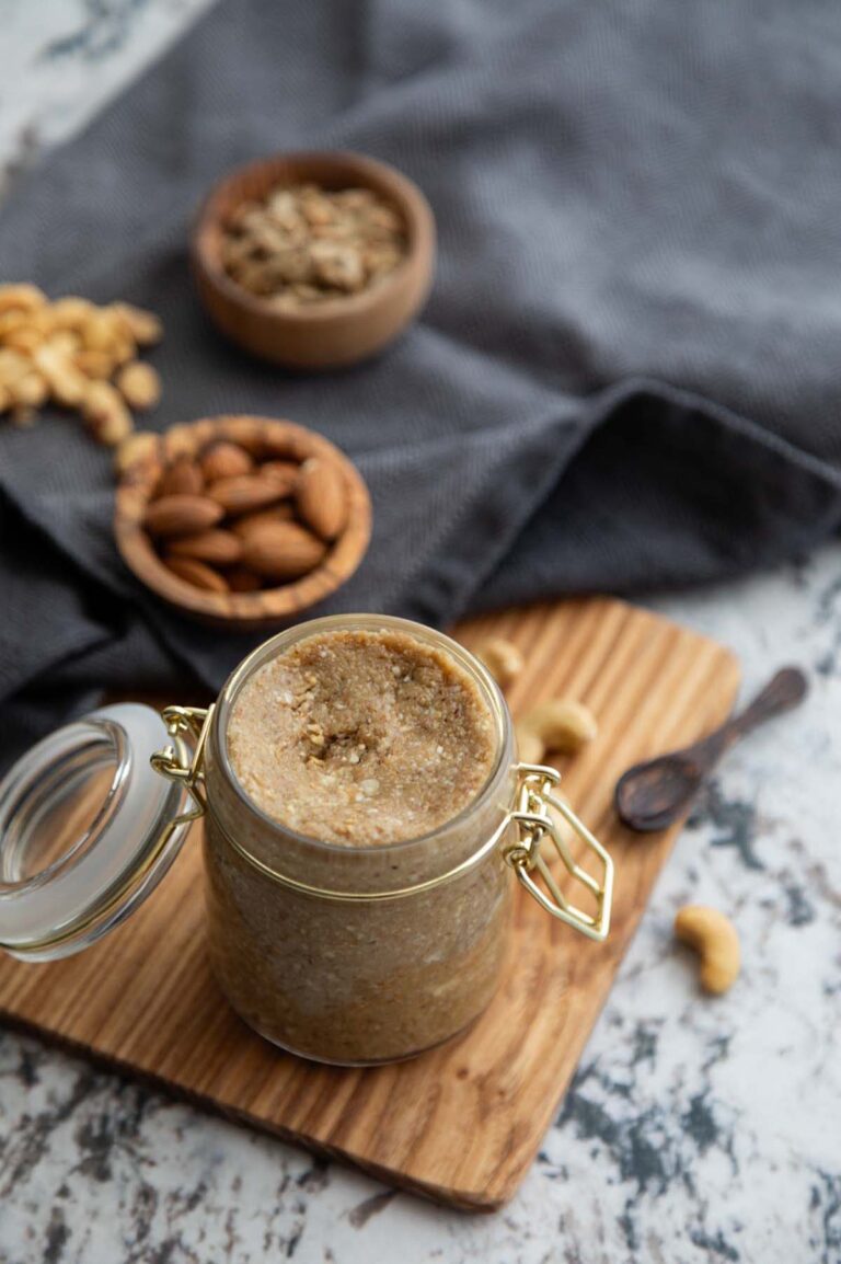 How to Make Homemade Peanut Butter