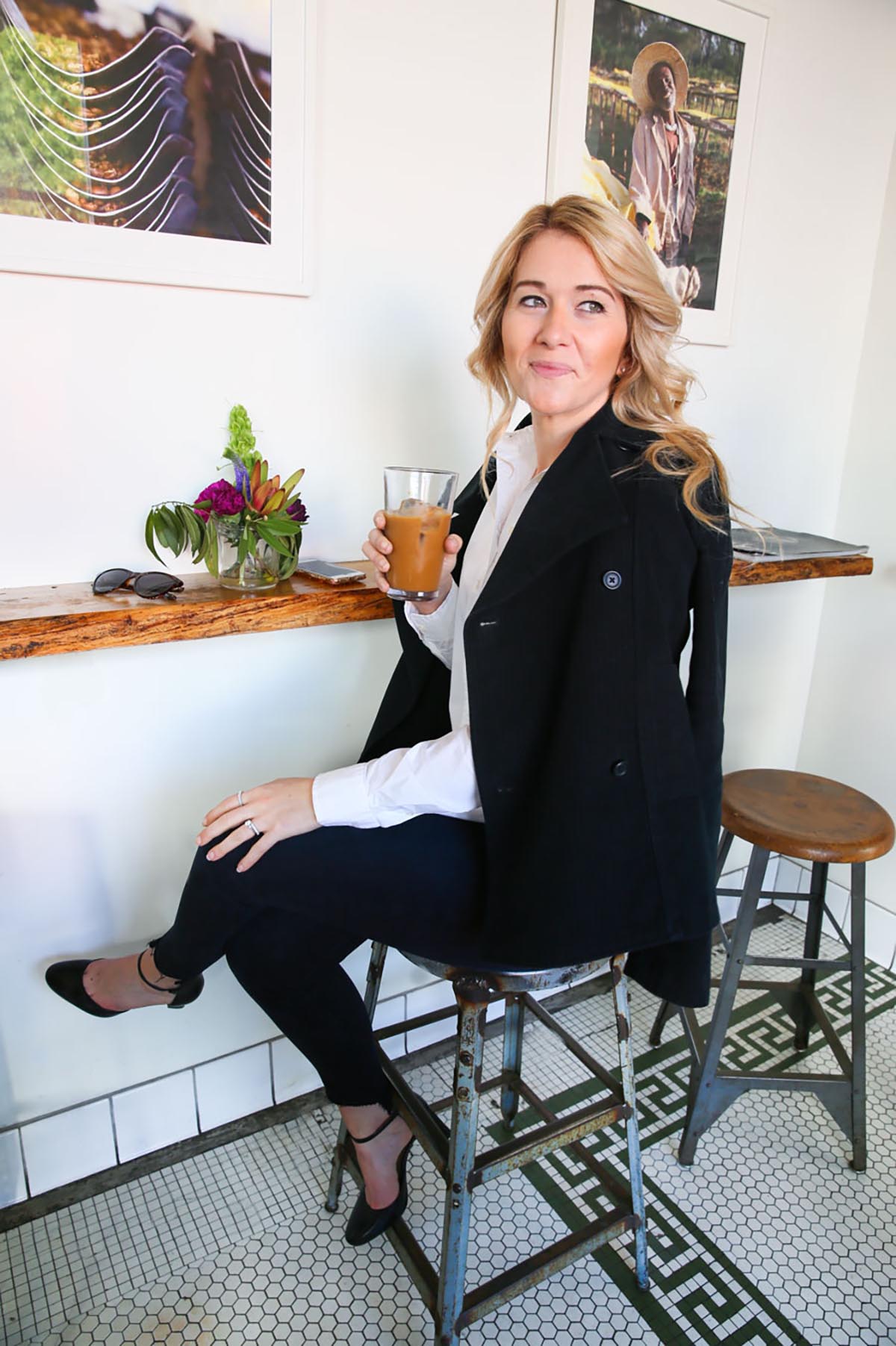 How to Style Dark Blue Jeans